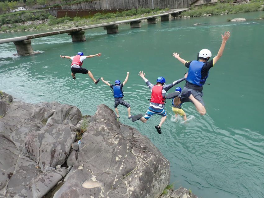 16 フォレストキャニオン